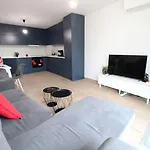 Modern 1br Center Parking Пловдив