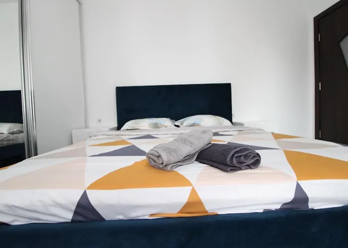 Modern 1br Center Parking Daire Filibe